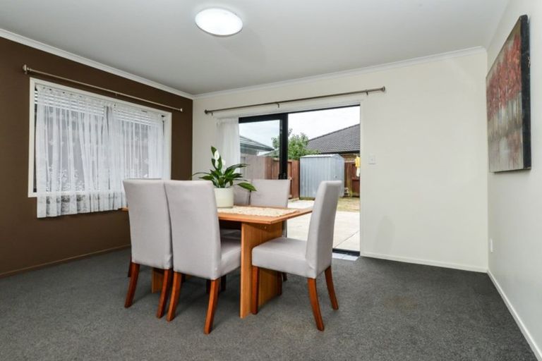 Photo of property in 2 Allgood Place, Rototuna North, Hamilton, 3210