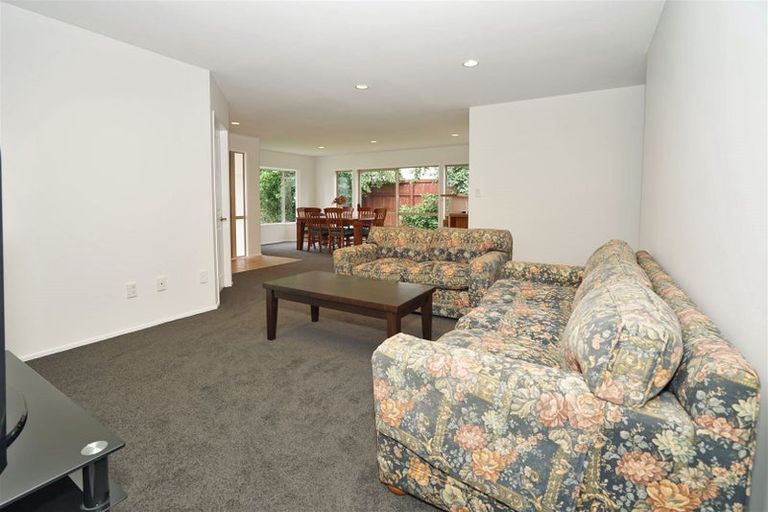 Photo of property in 5 Sudbury Court, Rototuna North, Hamilton, 3210