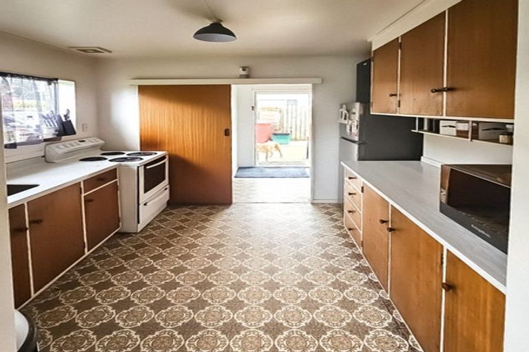 Photo of property in 62a Te Rauparaha Street, Otaki, 5512