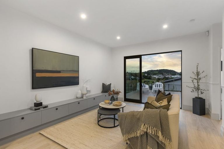 Photo of property in 44 Taukahiwi Road, Pukekohe, 2120