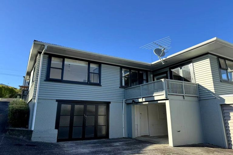 Photo of property in 1/13 Newhaven Terrace, Mairangi Bay, Auckland, 0630