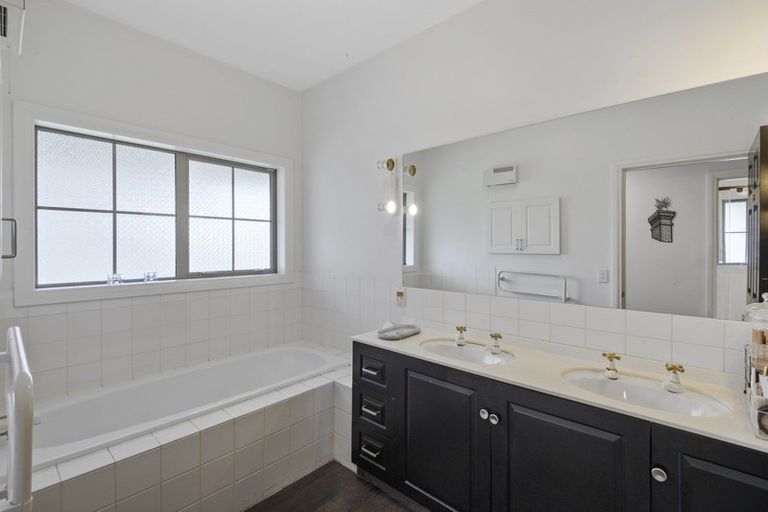 Photo of property in 68 Johns Road, Belfast, Christchurch, 8051