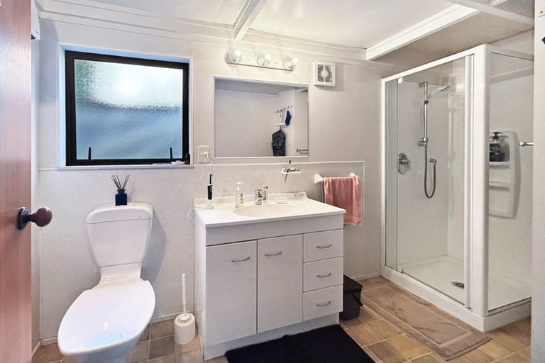 Photo of property in 1 Feary Crescent, Takaka, 7110