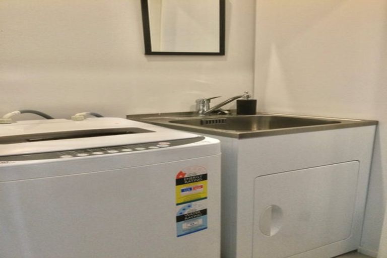 Photo of property in 36 Ceramic Lane, New Lynn, Auckland, 0600