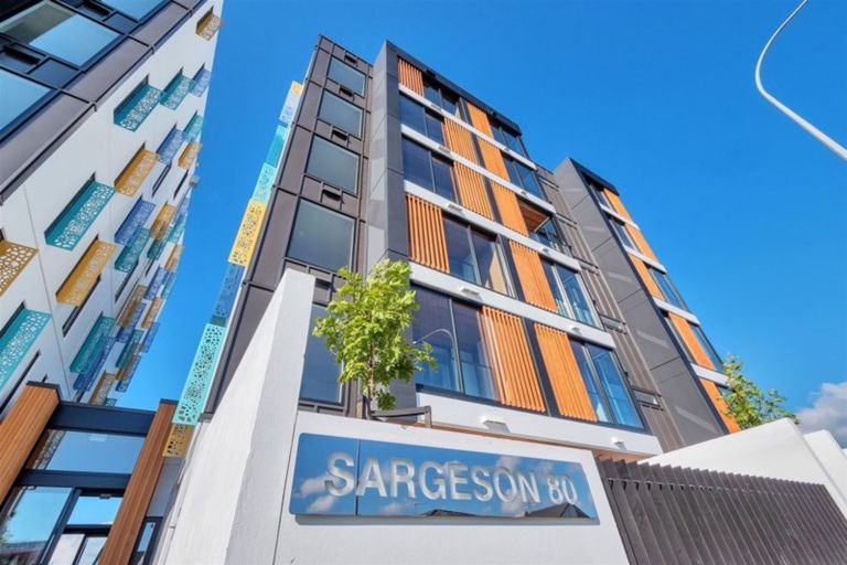 Photo of property in Frank Sargeson Apts, 408/80 Anzac Street, Takapuna, Auckland, 0622