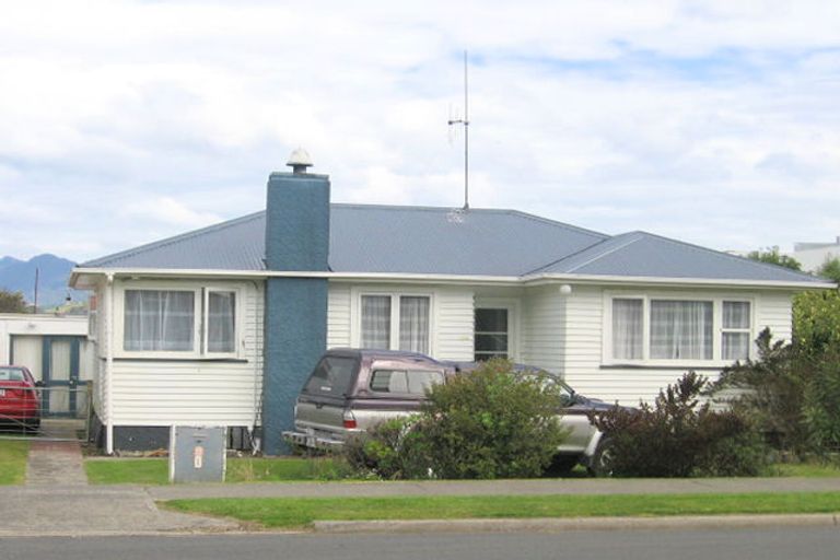 Photo of property in 103 Winifred Avenue, Whangamata, 3620