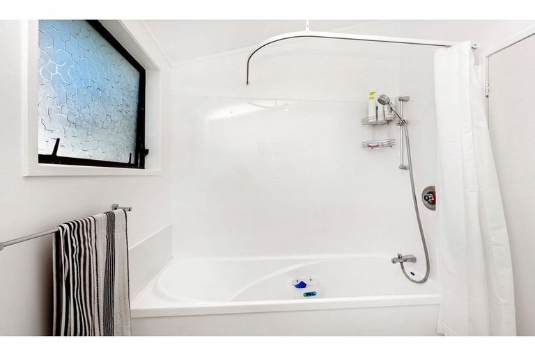 Photo of property in 9 Opal Place, Chartwell, Hamilton, 3210