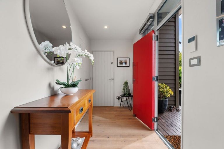 Photo of property in 10b Hilton Road, Lynmore, Rotorua, 3010