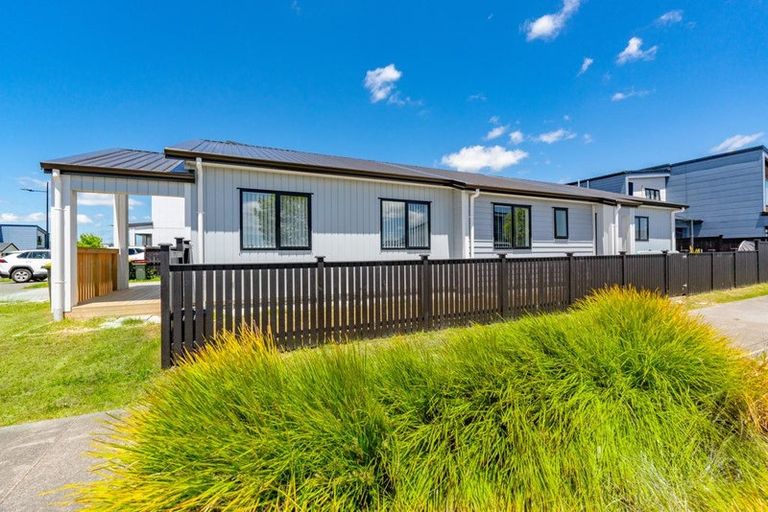 Photo of property in 34b Kahui Parade, Karaka, Papakura, 2113