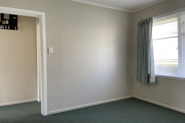 Photo of property in 35 Dunns Street, Silverstream, Upper Hutt, 5019