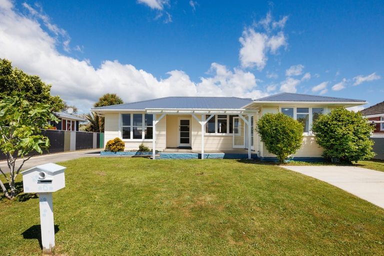 Photo of property in 6 London Terrace, Awapuni, Palmerston North, 4412