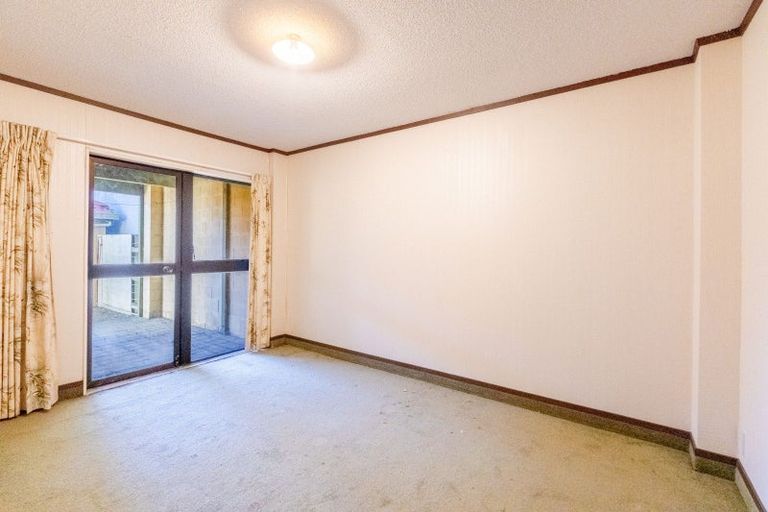 Photo of property in 419 Marine Parade, Napier South, Napier, 4110