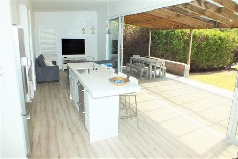 Photo of property in 114 Mercury View, Matarangi, Whitianga, 3592