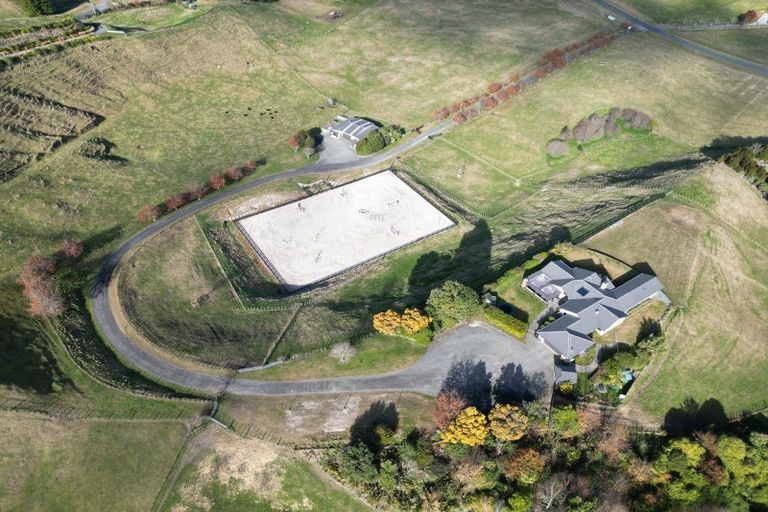 Photo of property in 20 Katelyn Place, Kinloch, Taupo, 3385