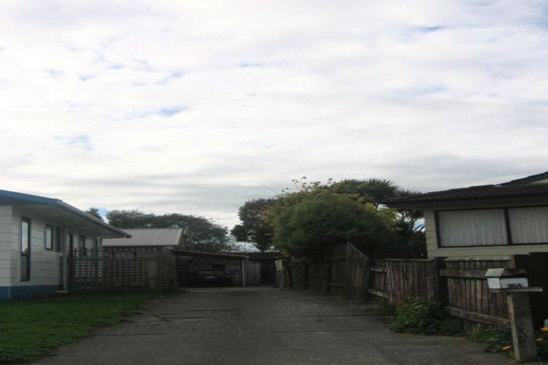 Photo of property in 18 Cedar Grove, Highbury, Palmerston North, 4412