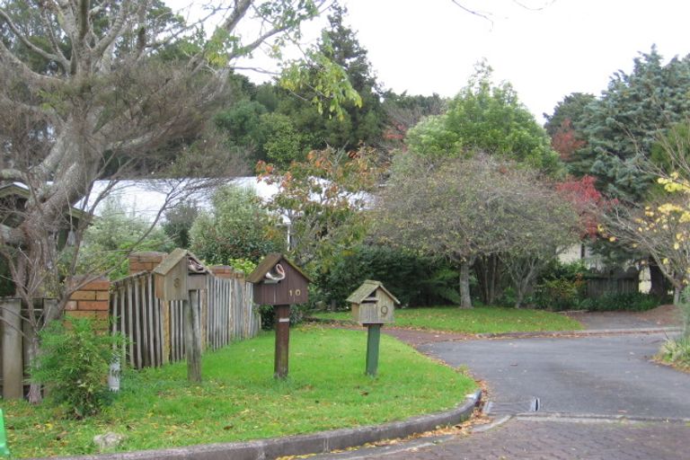 Photo of property in 10 Spruce Place, Totara Heights, Auckland, 2105