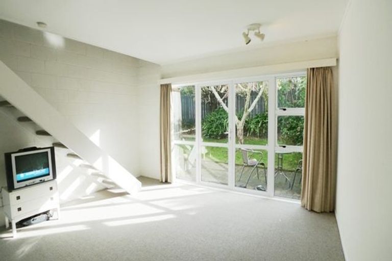 Photo of property in 4/40 Moana Avenue, Onehunga, Auckland, 1061