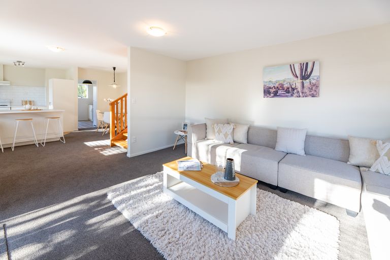 Photo of property in 2/85 Palmers Road, New Brighton, Christchurch, 8083