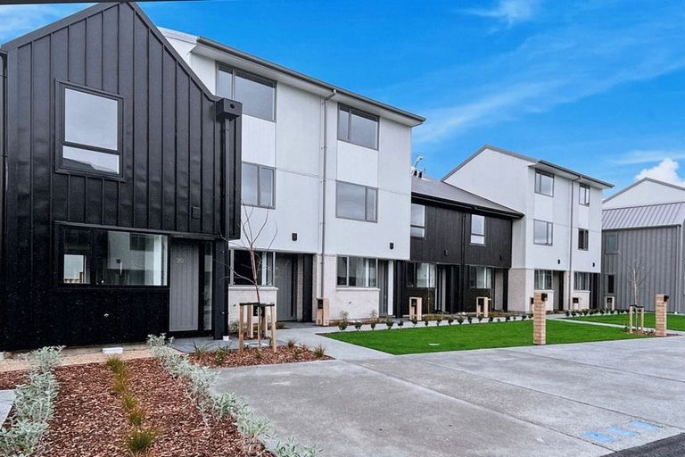 Photo of property in 49 John Street, Stokes Valley, Lower Hutt, 5019