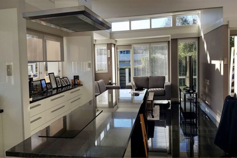 Photo of property in 8c Brassey Road, Saint Johns Hill, Whanganui, 4500