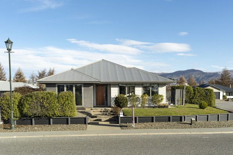 Photo of property in 7 Olds Crescent, Cromwell, 9310