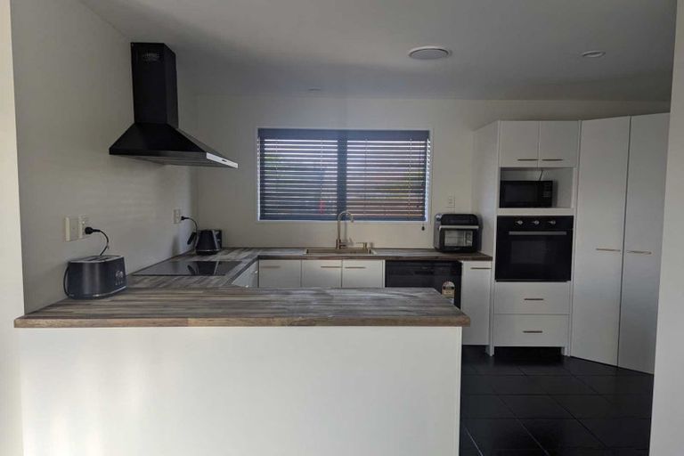 Photo of property in 205a Main North Road, Redwood, Christchurch, 8051