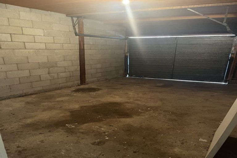 Photo of property in 8b Swan Street, Gore, 9710