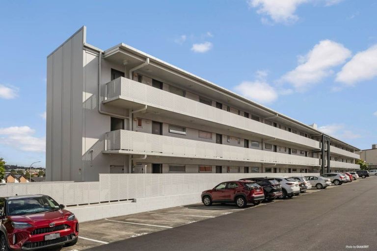 Photo of property in 319/17 Link Crescent, Stanmore Bay, Whangaparaoa, 0932