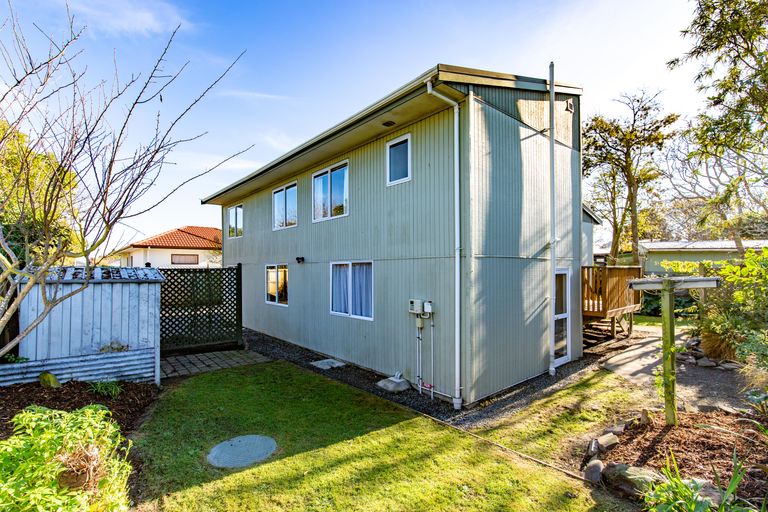 Photo of property in 2/85 Palmers Road, New Brighton, Christchurch, 8083