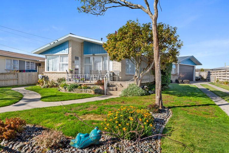 Photo of property in 19 Cecil Street, St Andrews, Hamilton, 3200