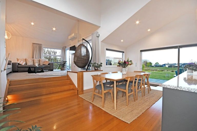 Photo of property in 11 Pukeko Way, Kinloch, Taupo, 3377