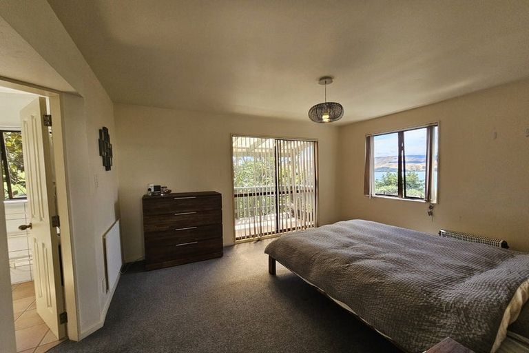 Photo of property in 141 Kahu Road, Paremata, Porirua, 5024