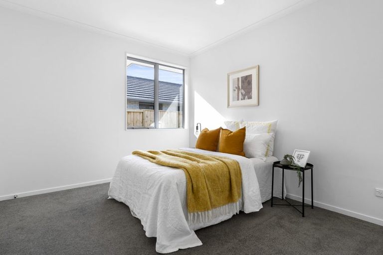 Photo of property in 2 Sydney Place, Flagstaff, Hamilton, 3210