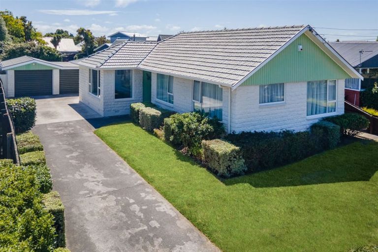 Photo of property in 8 Cardome Street, Bishopdale, Christchurch, 8053