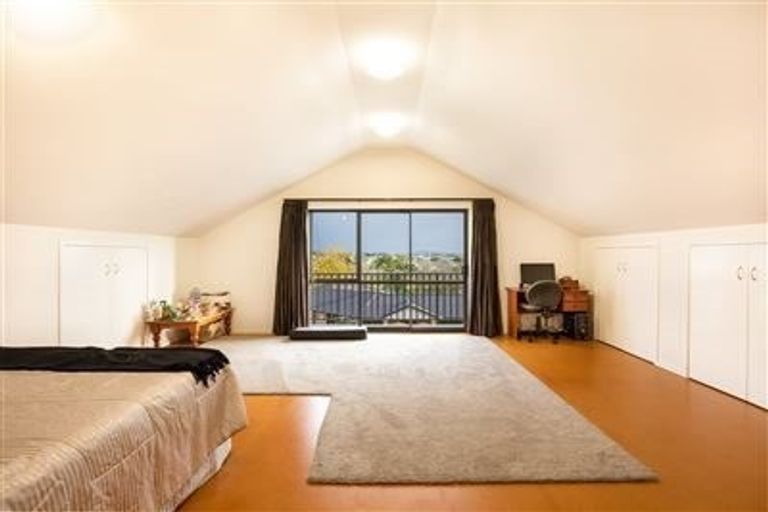 Photo of property in 2 Bovill Way, Tuakau, 2121