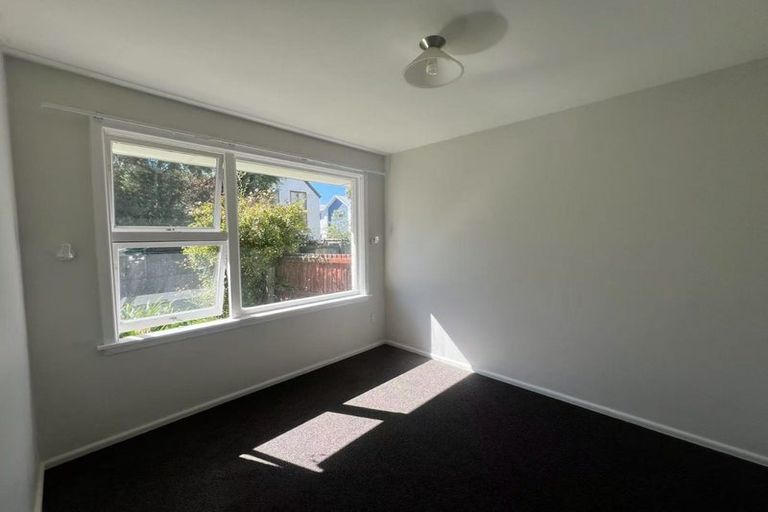 Photo of property in 10 Darvel Street, Riccarton, Christchurch, 8011