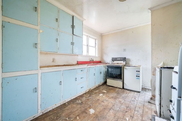 Photo of property in 1b Bush Grove, Trentham, Upper Hutt, 5018