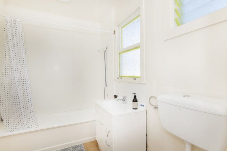 Photo of property in 20 Steele Road, Tamarau, Gisborne, 4010