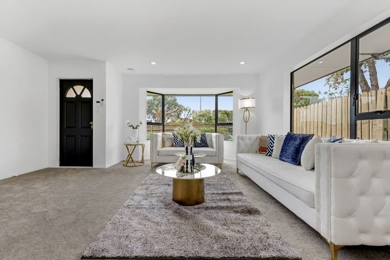 Photo of property in 6 Michael Jones Drive, Flat Bush, Auckland, 2019