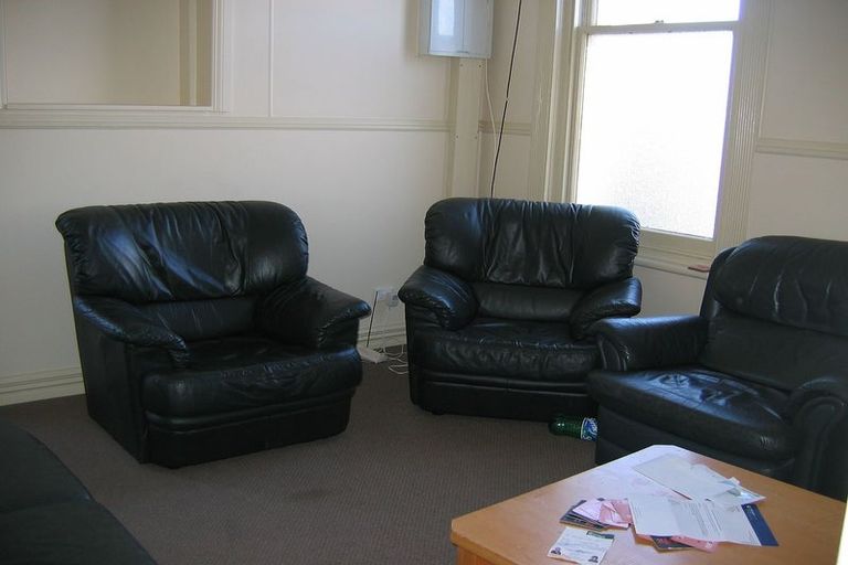 Photo of property in 1 Constitution Street, Dunedin Central, Dunedin, 9016