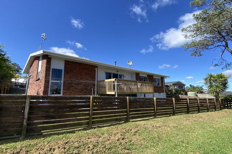 Photo of property in 29a Walbrook Road, Manly, Whangaparaoa, 0930