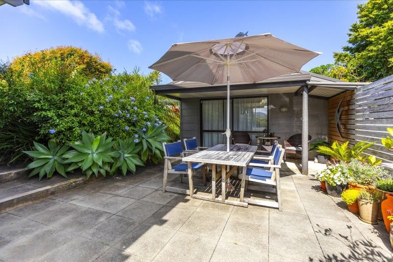 Photo of property in 14 Laika Avenue, Ti Point, Warkworth, 0985