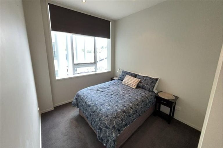 Photo of property in 22 Liardet Apartments, 201/22 Liardet Street, New Plymouth, 4310