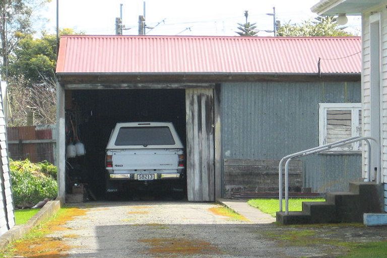 Photo of property in 6 French Street, Marton, 4710