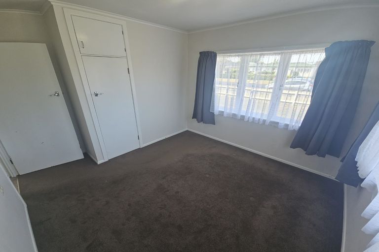 Photo of property in 36 Willis Road, Papakura, 2110