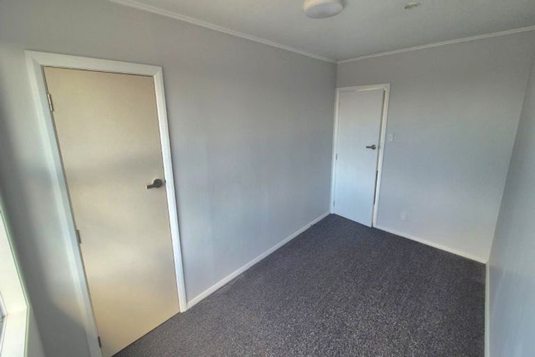 Photo of property in 20 Farnborough Crescent, Mangere, Auckland, 2022