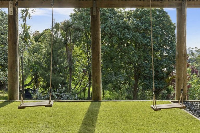 Photo of property in 261 Titirangi Road, Titirangi, Auckland, 0604