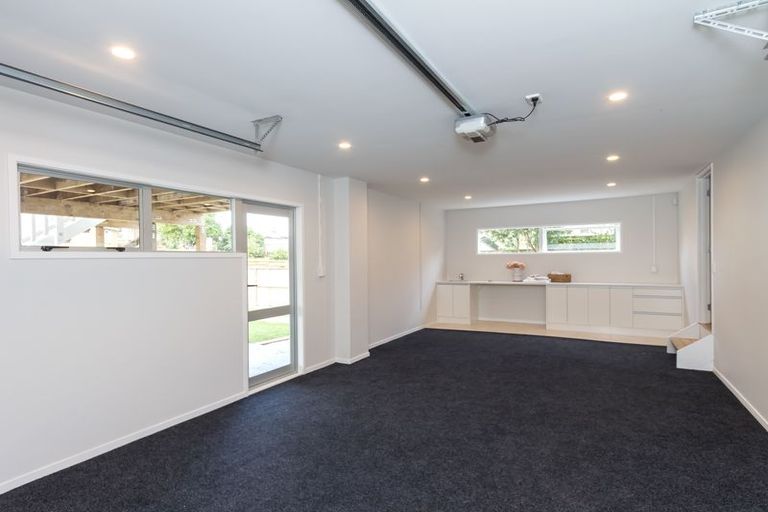 Photo of property in 65 Meadway, Sunnyhills, Auckland, 2010