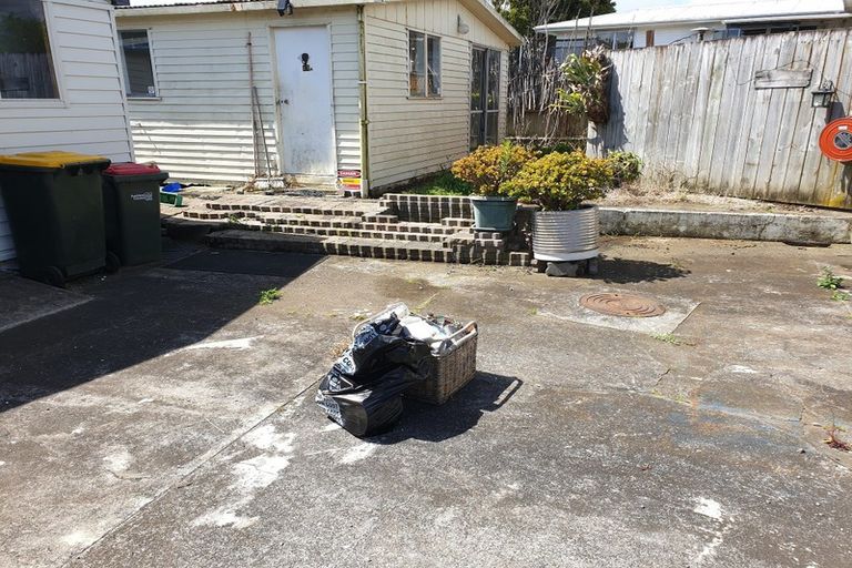 Photo of property in 12 Grebe Street, Manurewa, Auckland, 2102