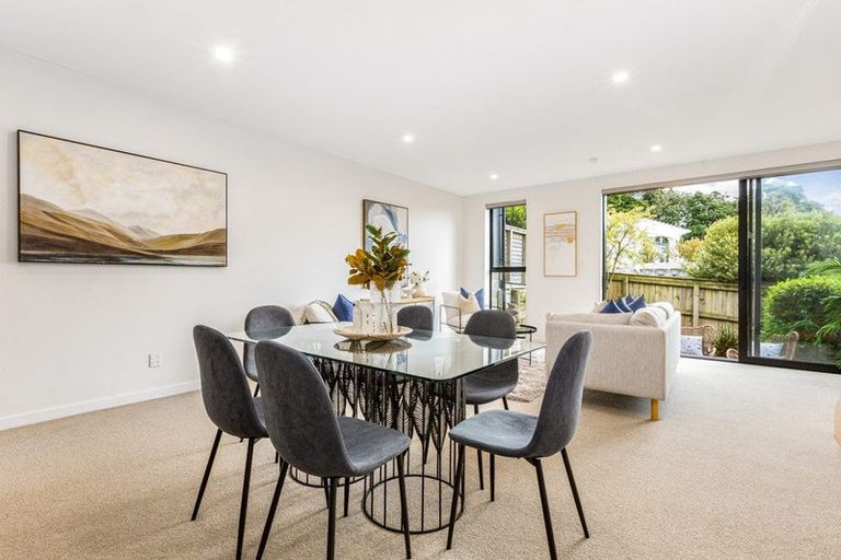 Photo of property in 11/80 Seatoun Heights Road, Seatoun, Wellington, 6022